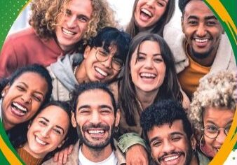jeunes_souriants jeunes_souriants